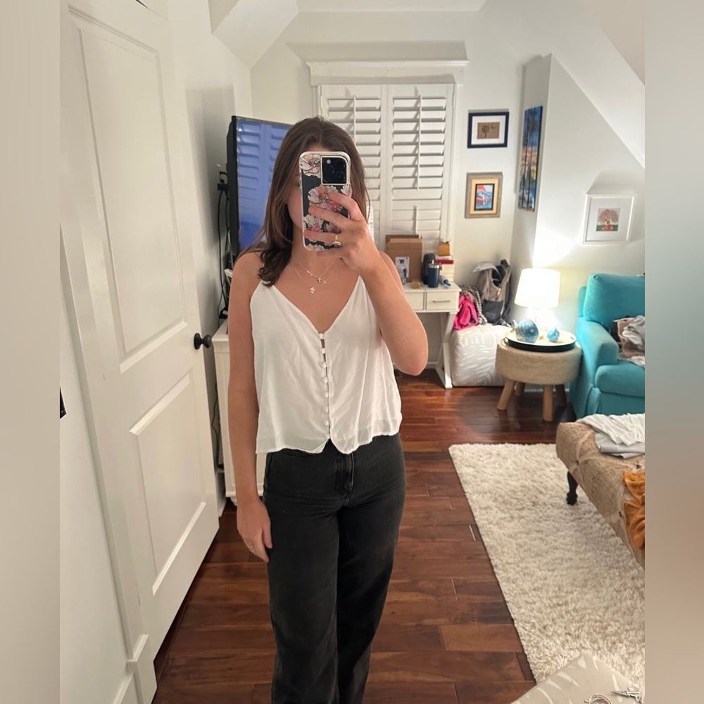 Brandy Melville Griffin Top